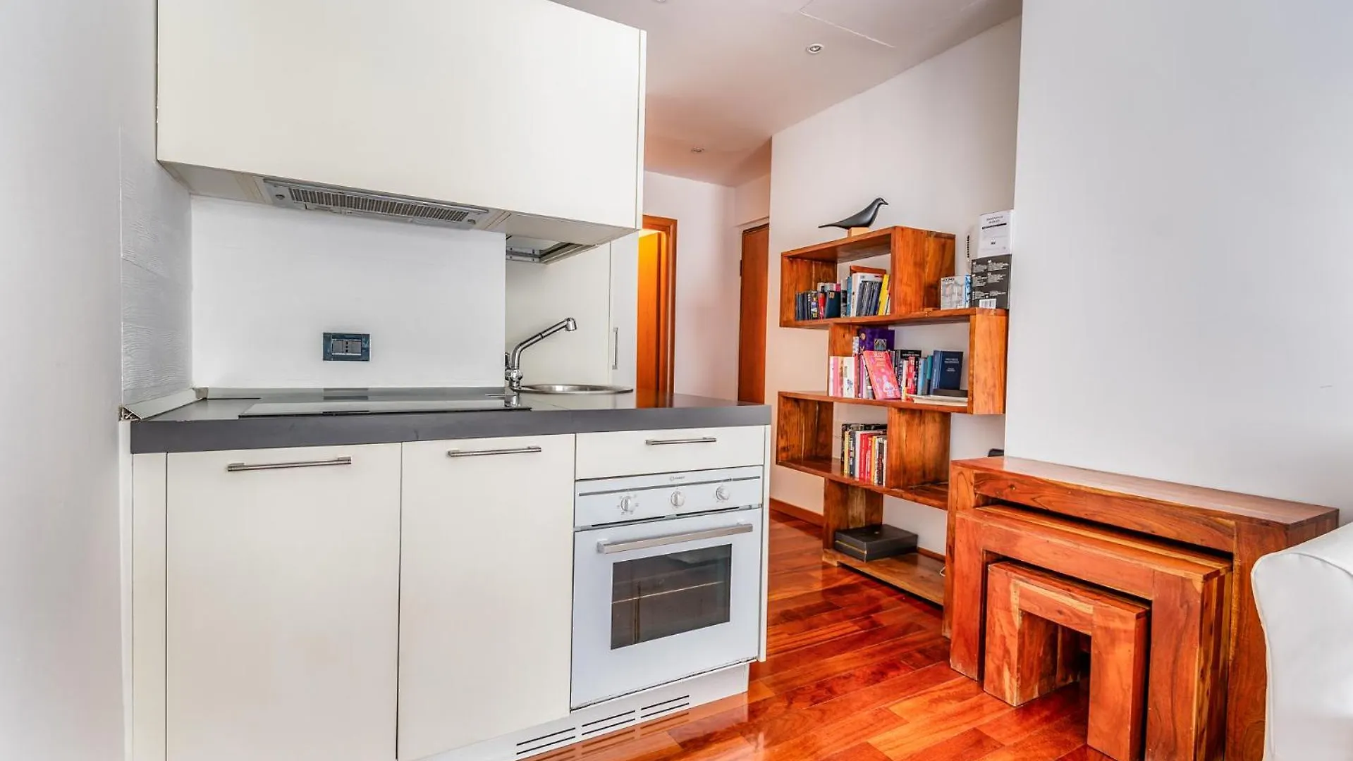 Brand New Milano Centrale Via Soperga- 2Pax- Wifi Daire