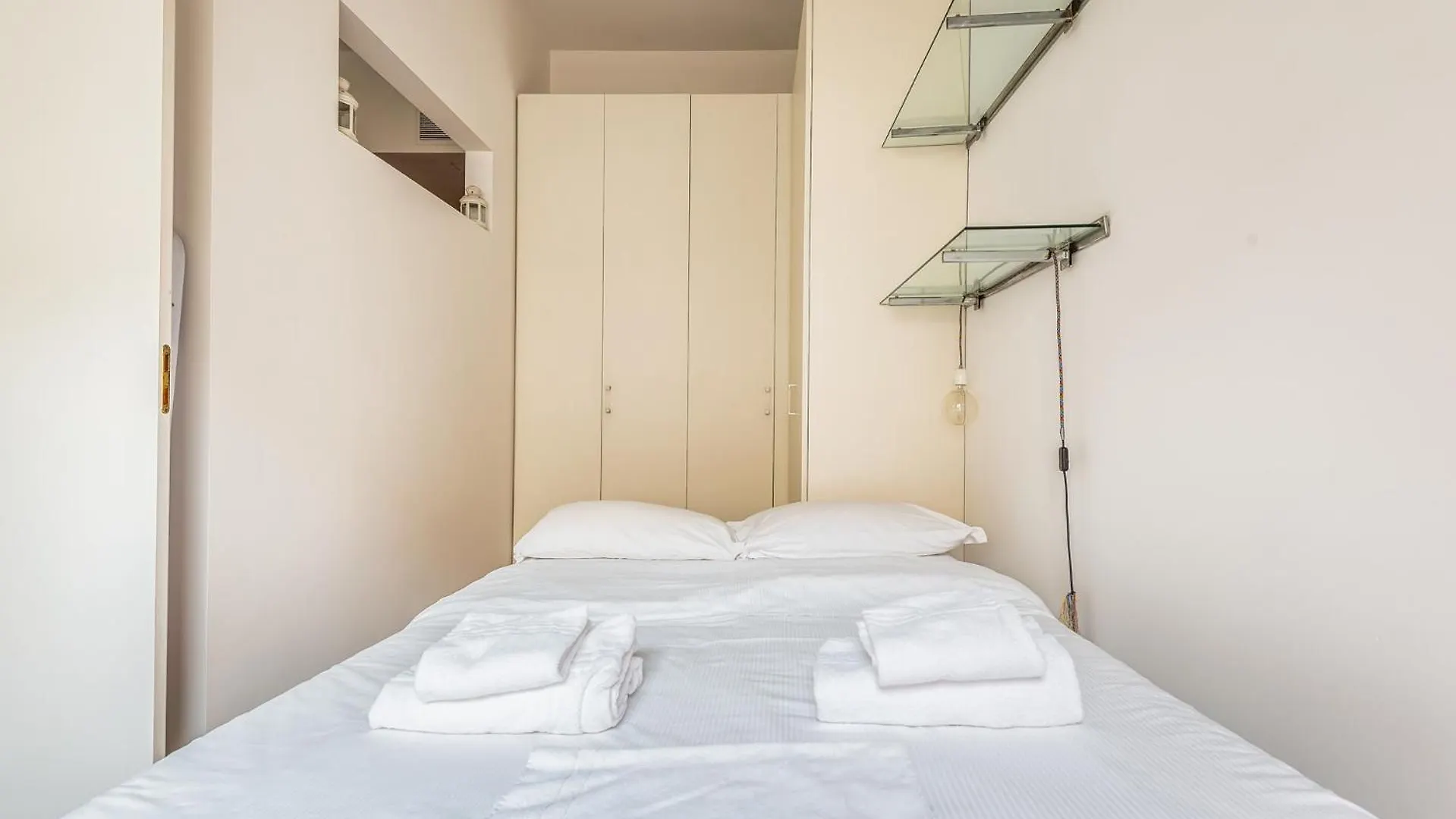 Brand New Milano Centrale Via Soperga- 2Pax- Wifi Daire
