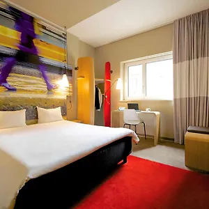Ibis Centro מילאנו